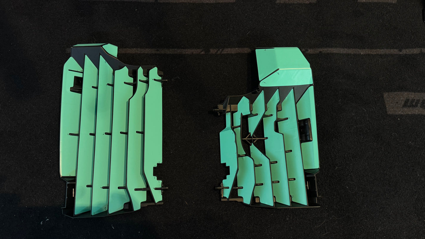 SUZUKI DR-Z4S & SM 2025-2026 - RADIATOR GUARDS TEMPLATE