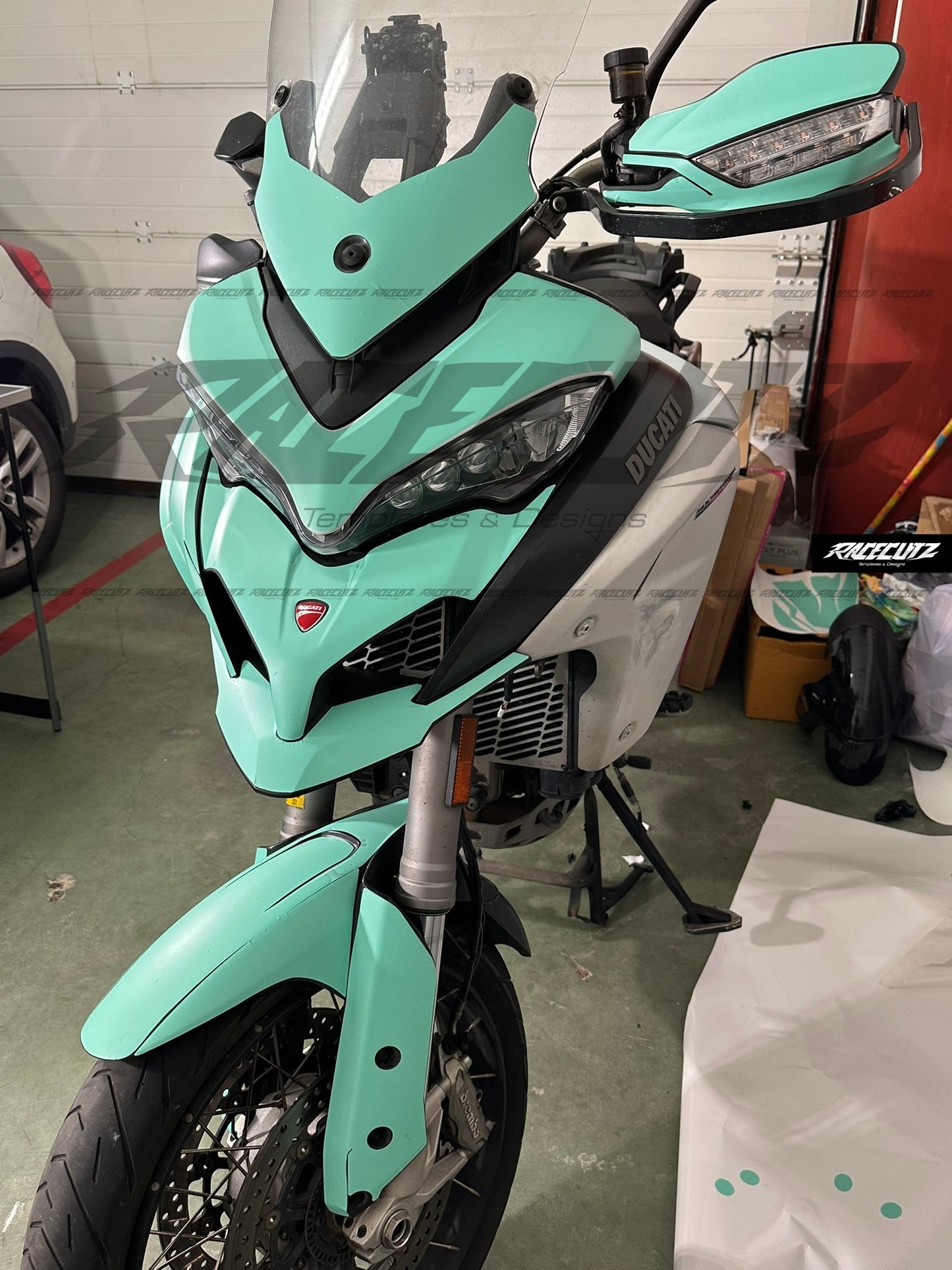 DUCATI MULTISTRADA V2 2022-2024 TEMPLATE