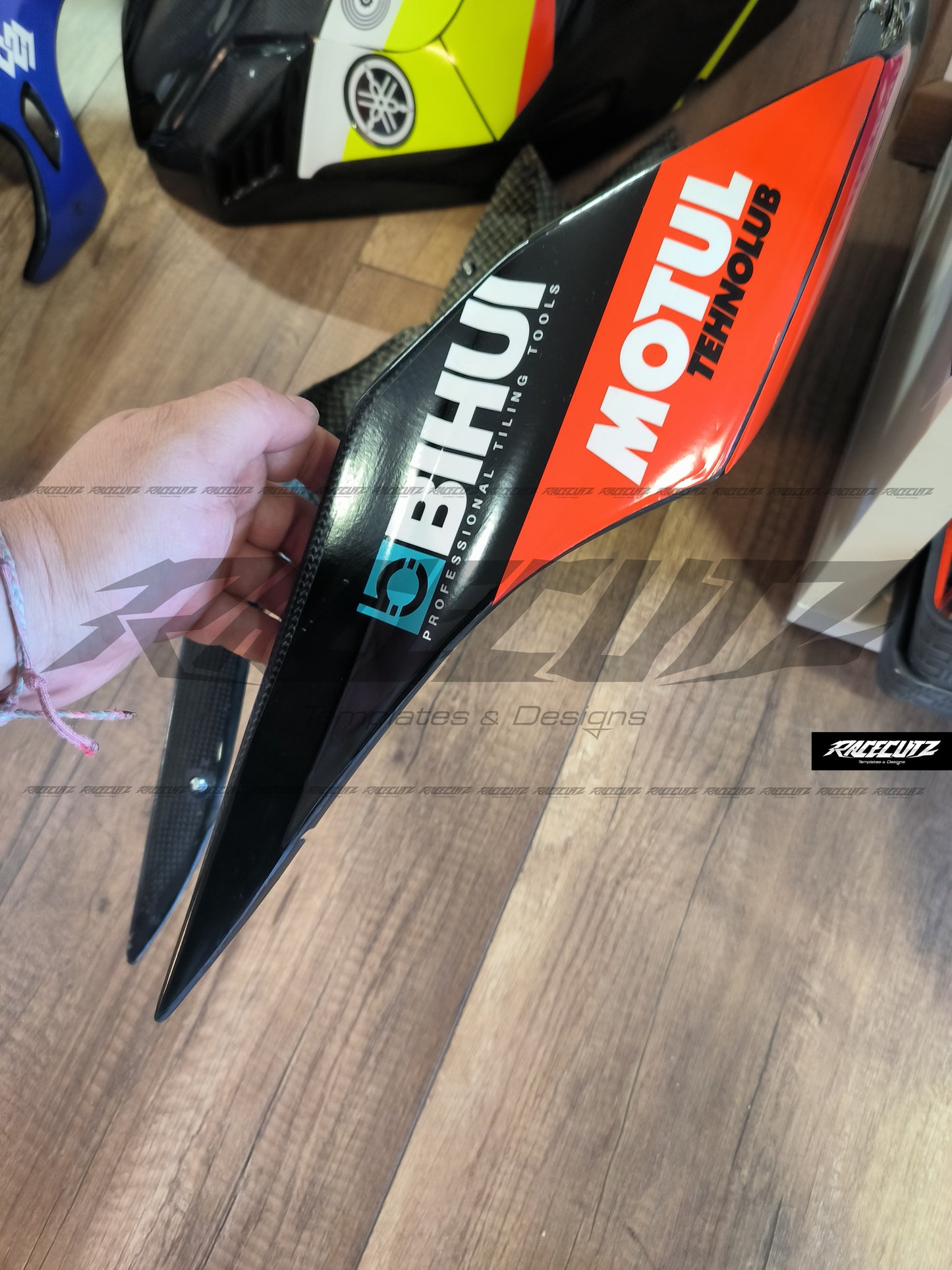 YAMAHA R1 2020-2026 MAC RACING CARBON FAIRINGS TEMPLATE