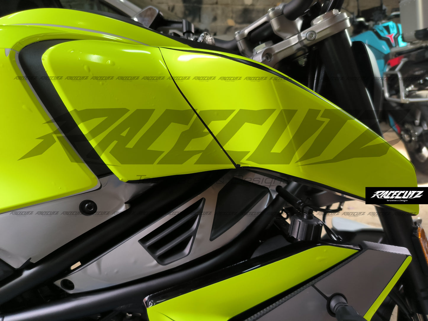CFMOTO - 450 NK 2024-2025 TEMPLATE