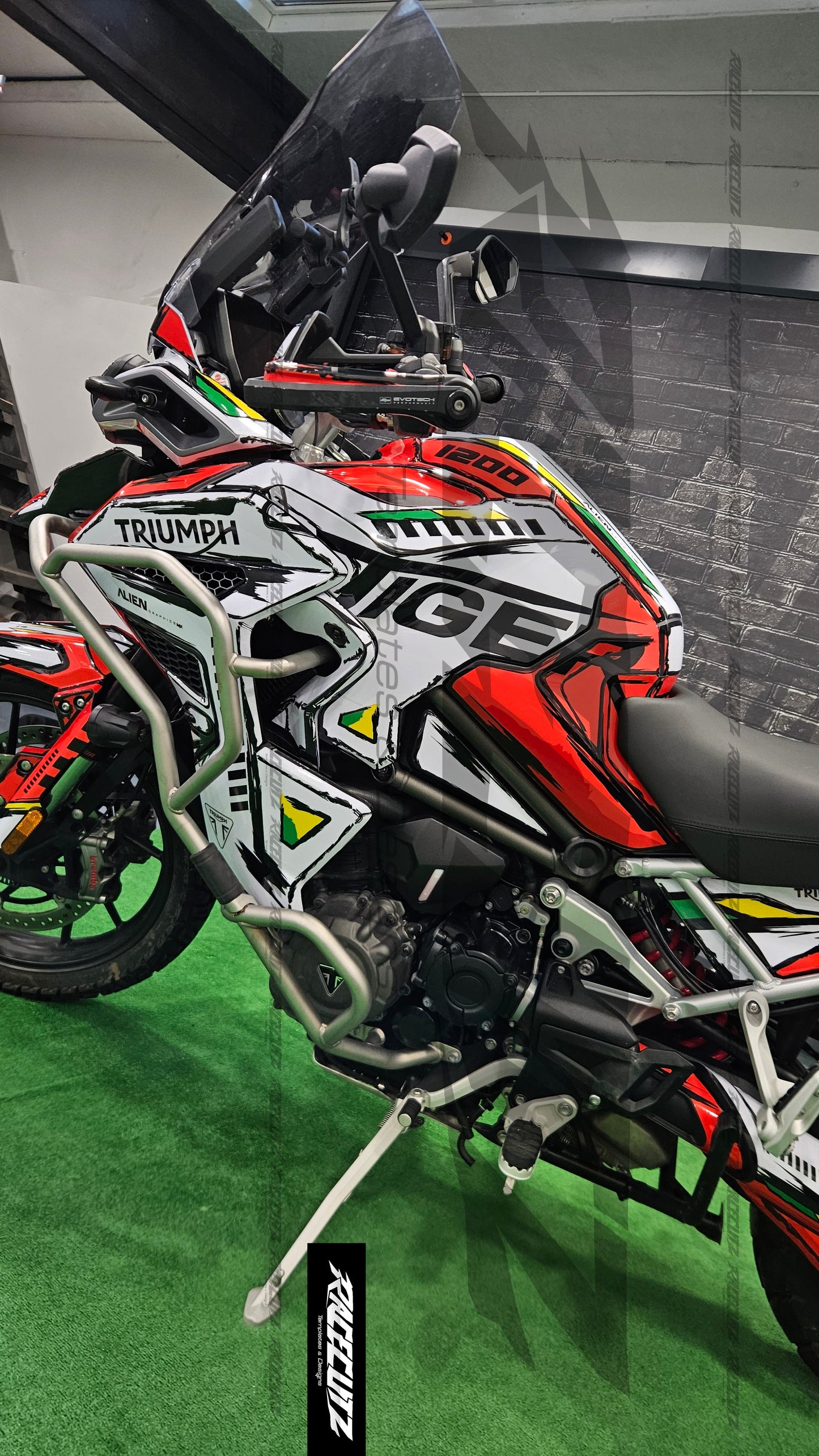 TRIUMPH RALLY EXPLORER 2022-2026 TEMPLATE