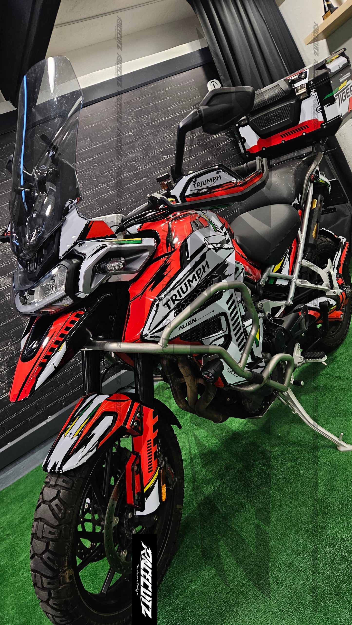 TRIUMPH RALLY EXPLORER 2022-2026 TEMPLATE