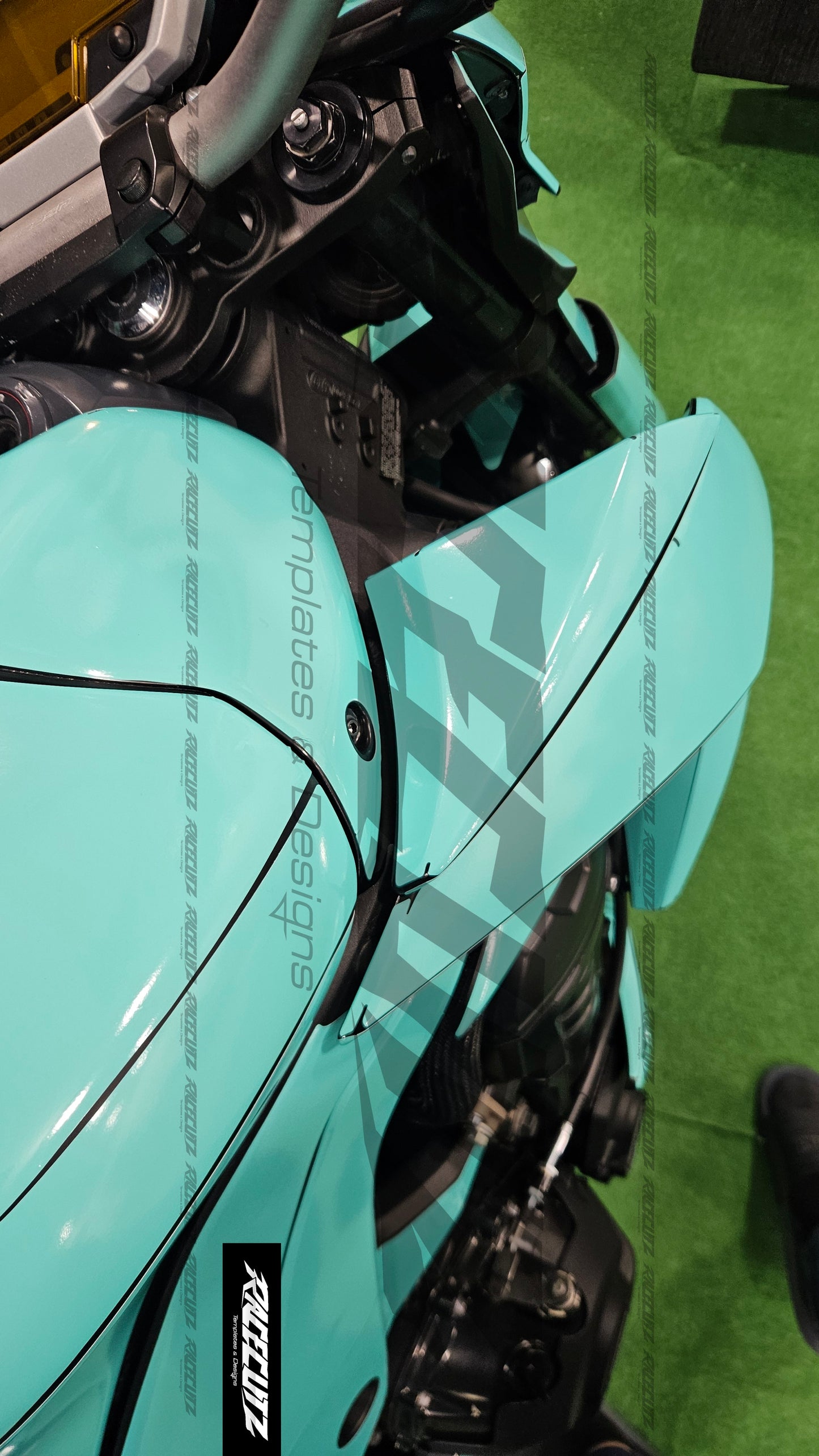KAWASAKI Z1000 2010-2013 TEMPLATE