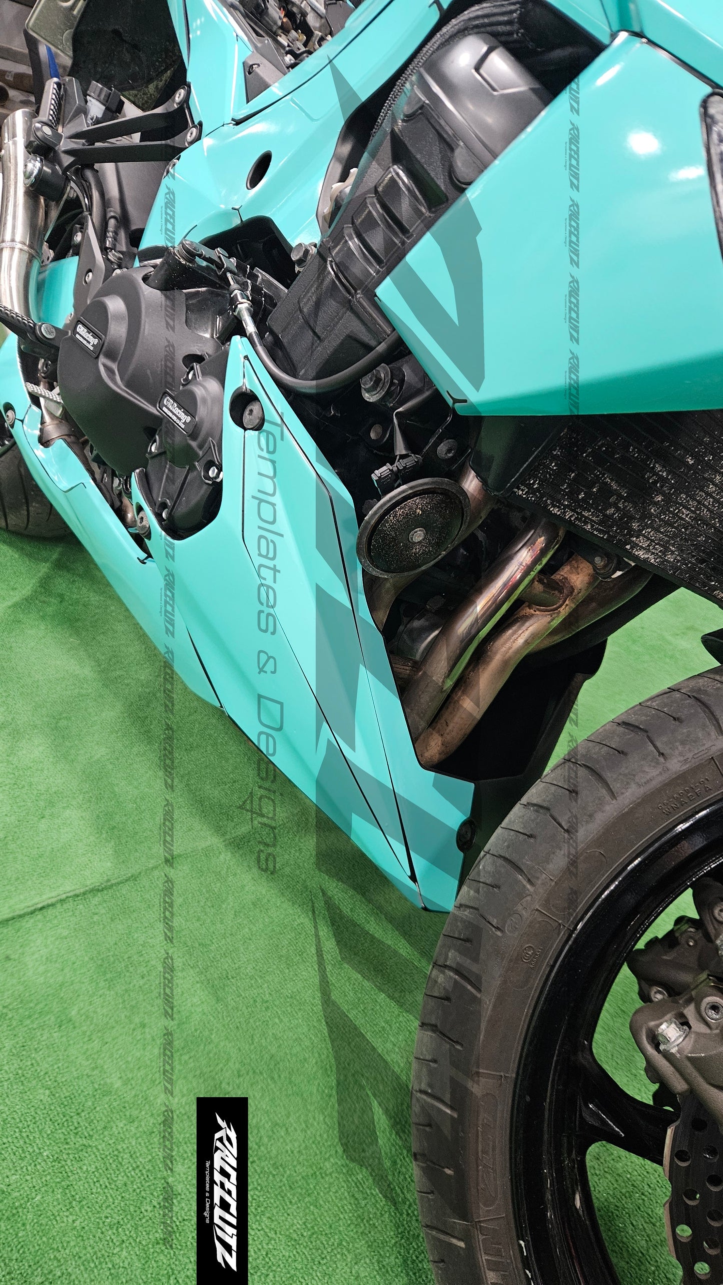 KAWASAKI Z1000 2010-2013 TEMPLATE