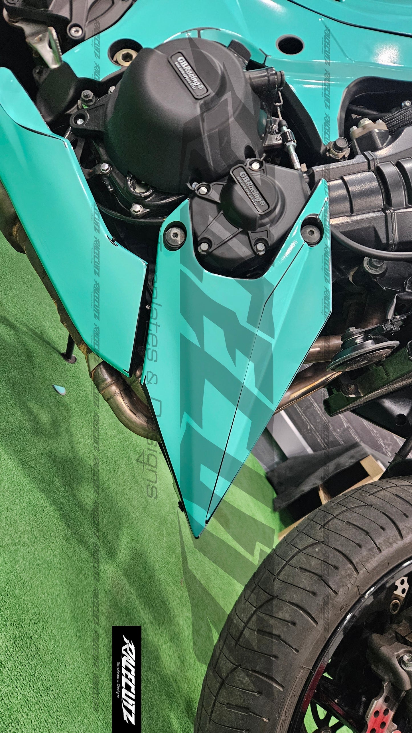 KAWASAKI Z1000 2010-2013 TEMPLATE