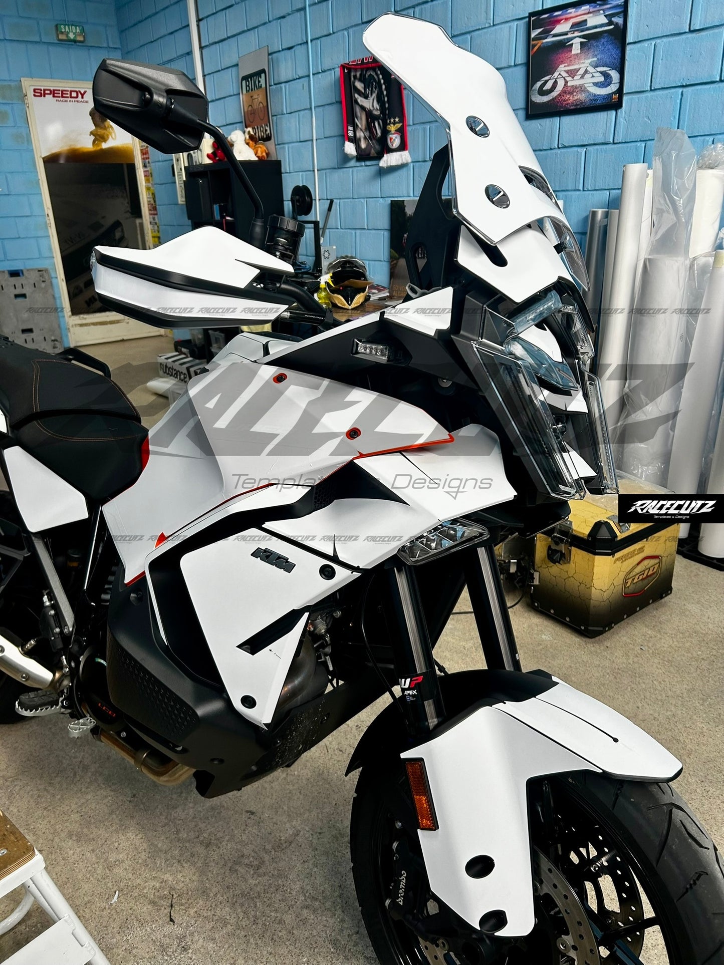 KTM 1390 SUPER ADVENTURE S 2026 TEMPLATE