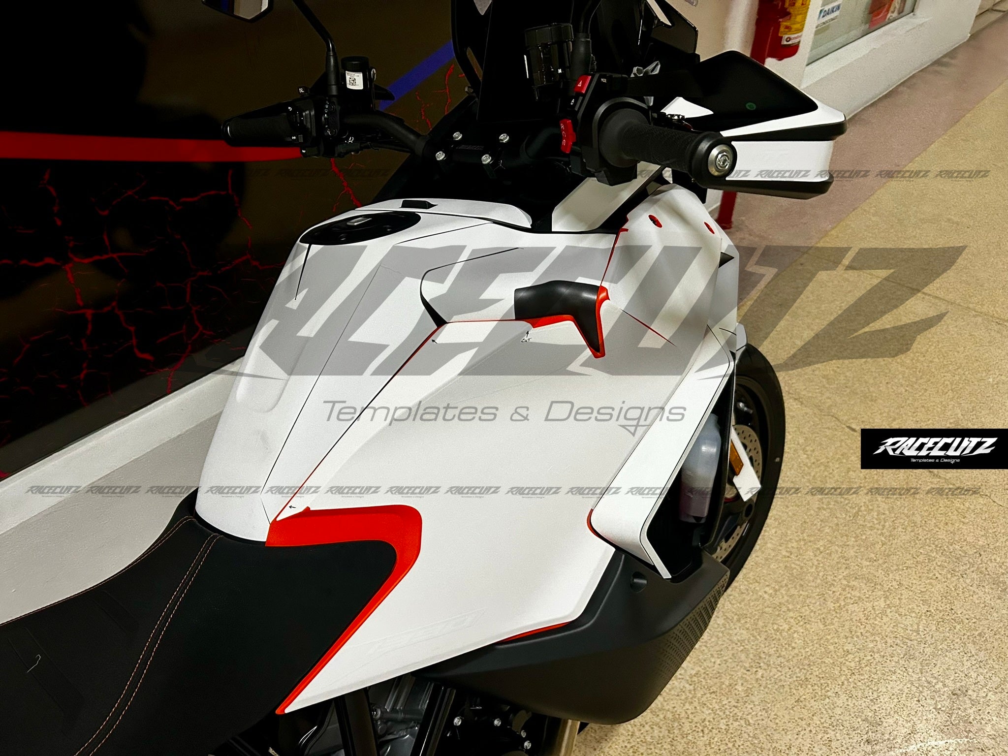 KTM 1390 SUPER ADVENTURE S 2026 TEMPLATE – RaceCutz
