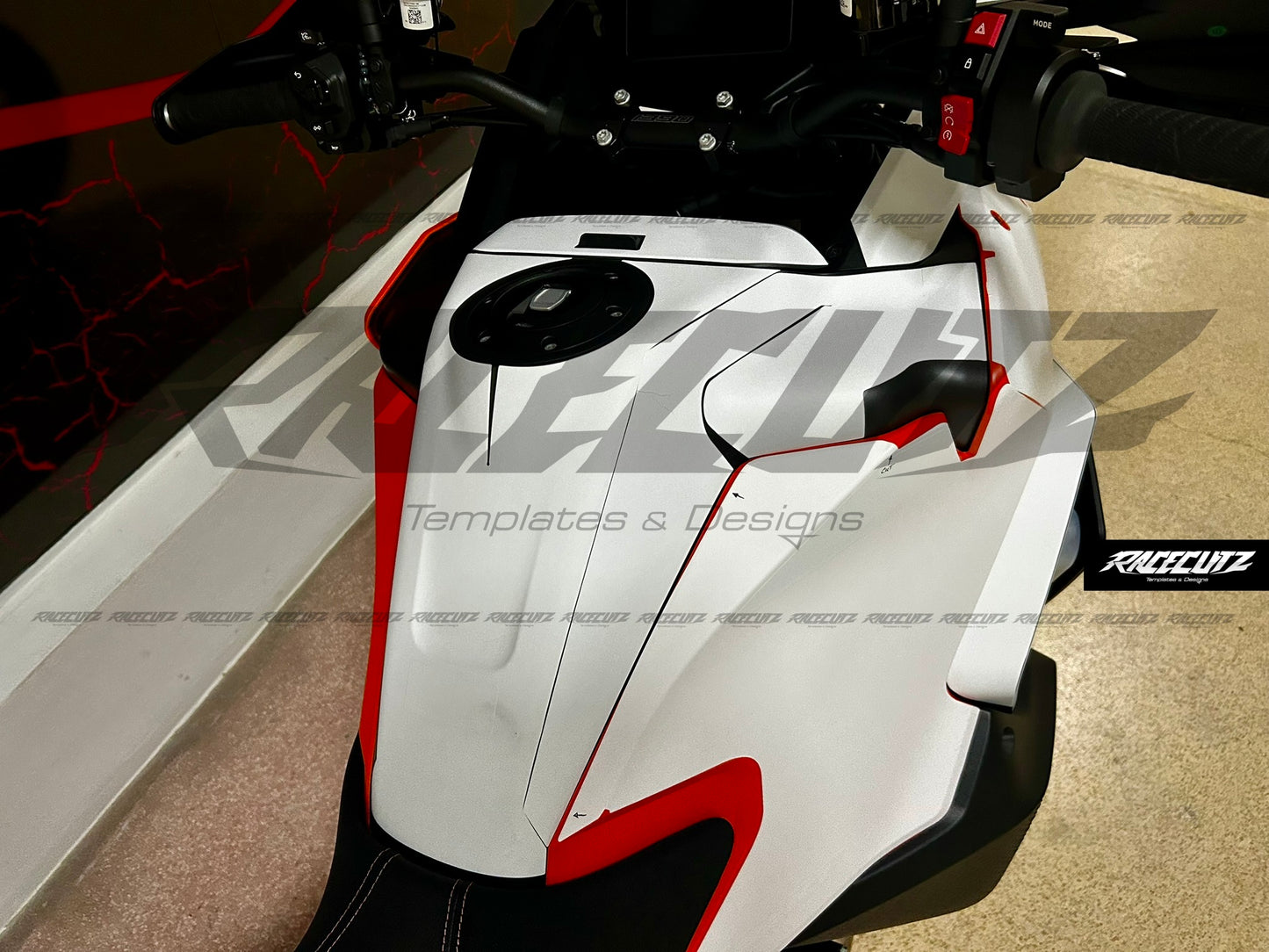 KTM 1390 SUPER ADVENTURE S 2026 TEMPLATE