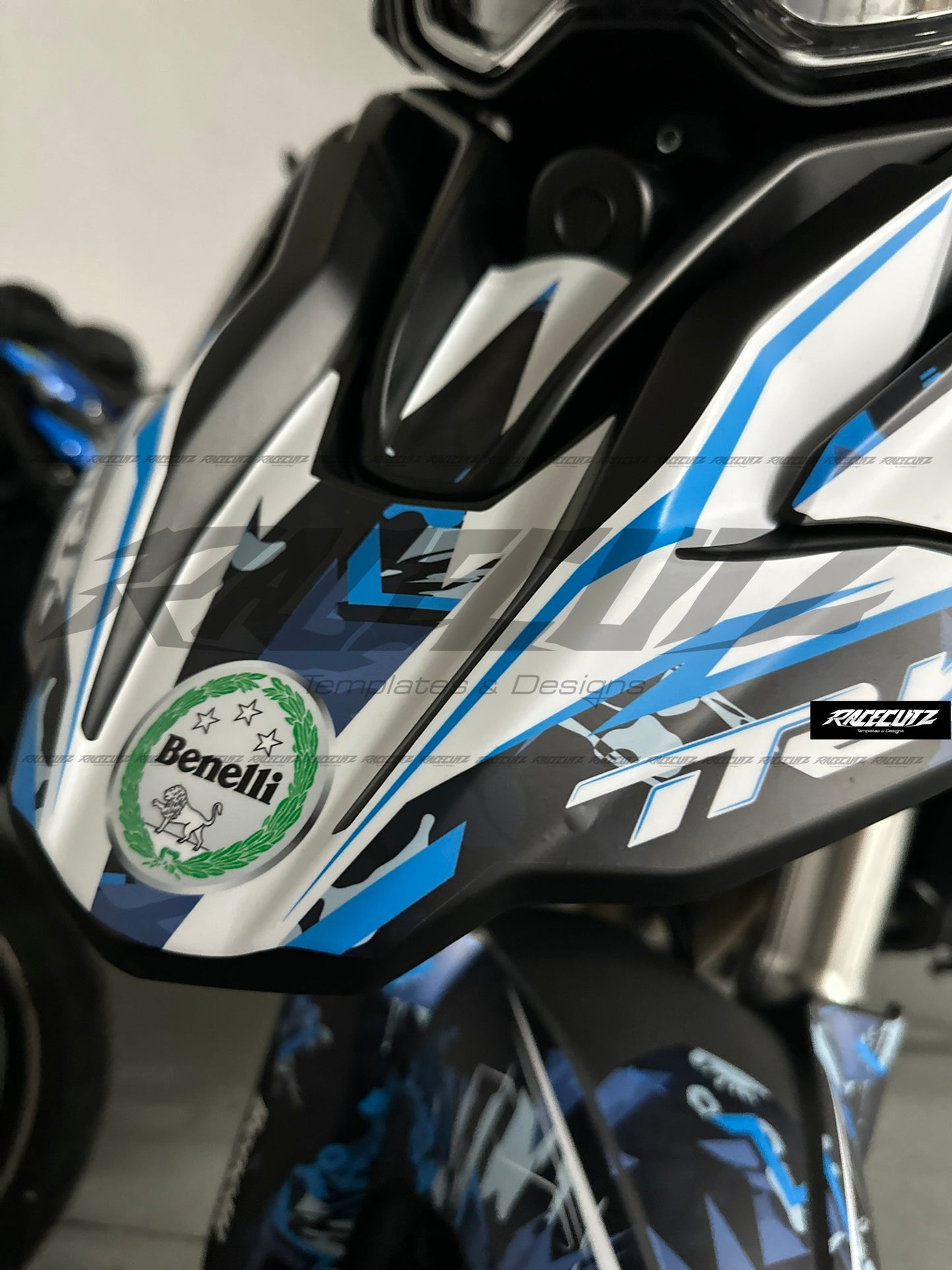 BENELLI TRK 702 2023-2026 TEMPLATE