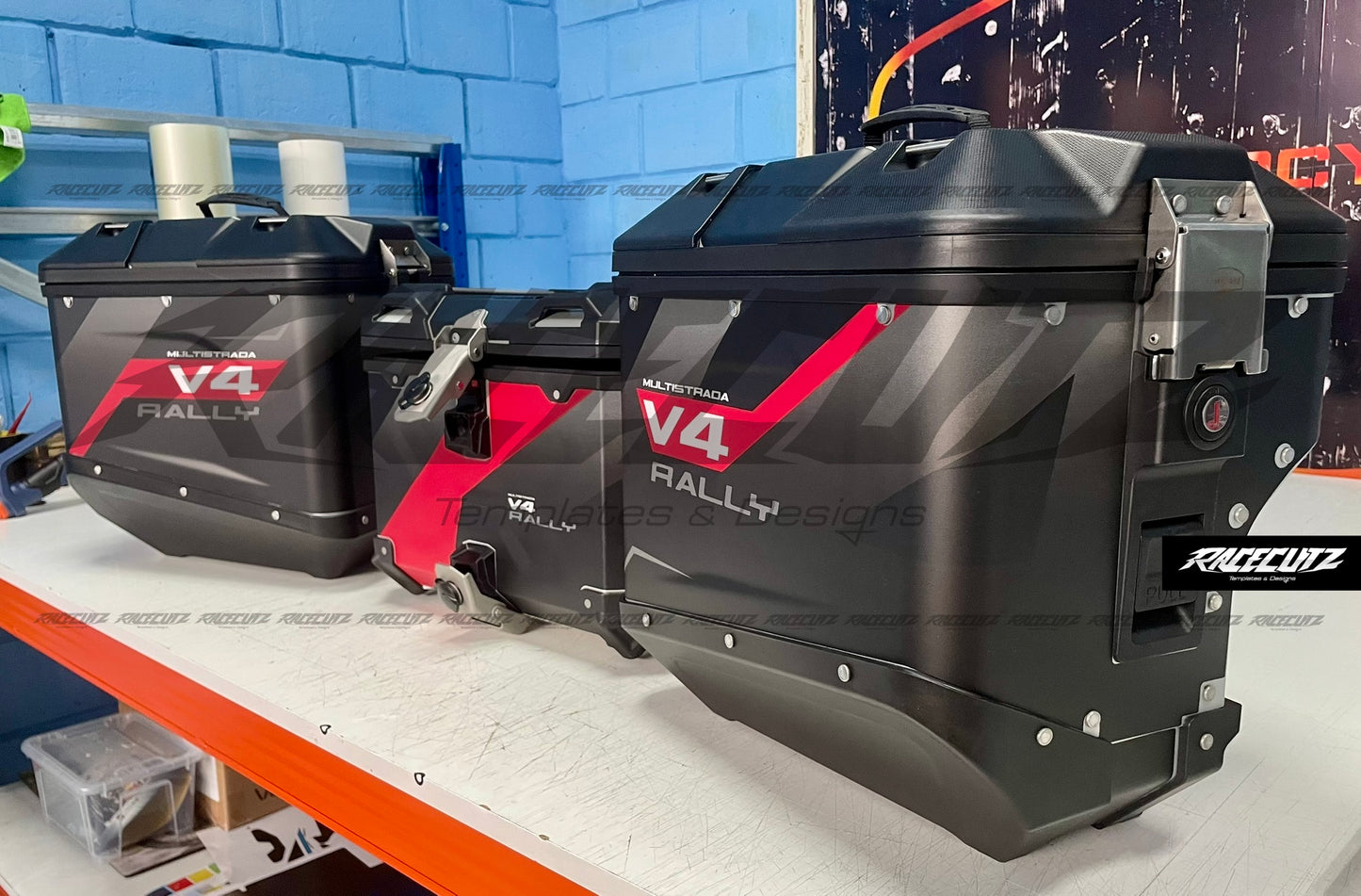 DUCATI DESERTX & MULTISTRADA V4 - PANNIERS TEMPLATE