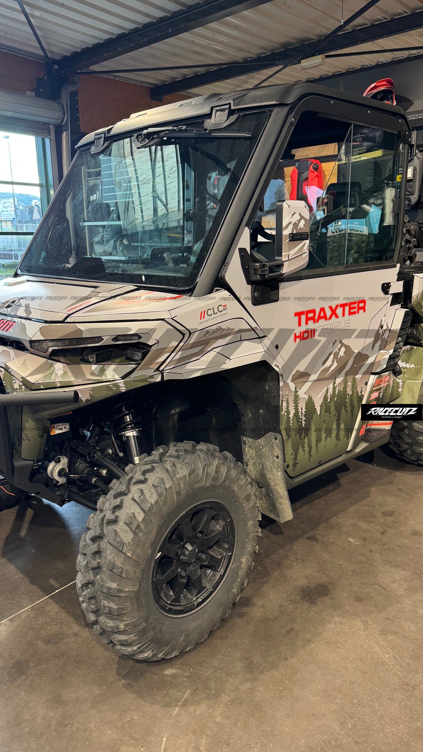 CAN-AM TRAXTER HD11 2026 TEMPLATE