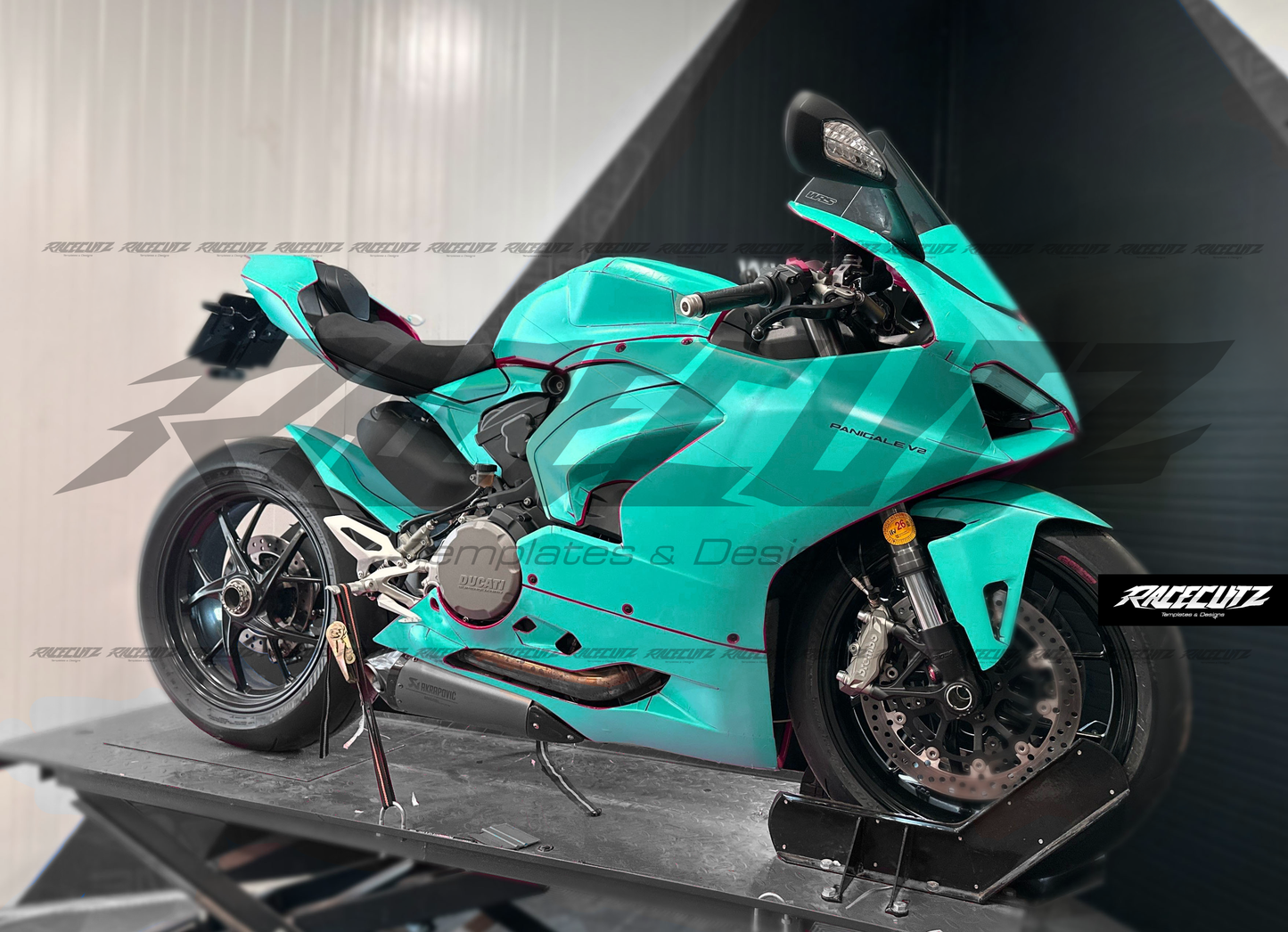 DUCATI PANIGALE V2 2020-2024 TEMPLATE