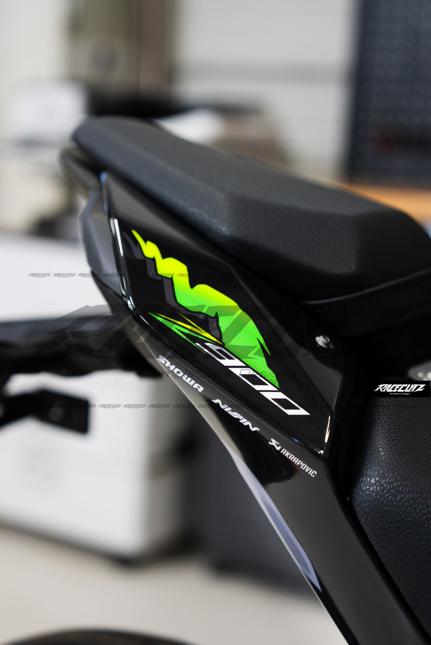 KAWASAKI Z900 2025-2026 TEMPLATE