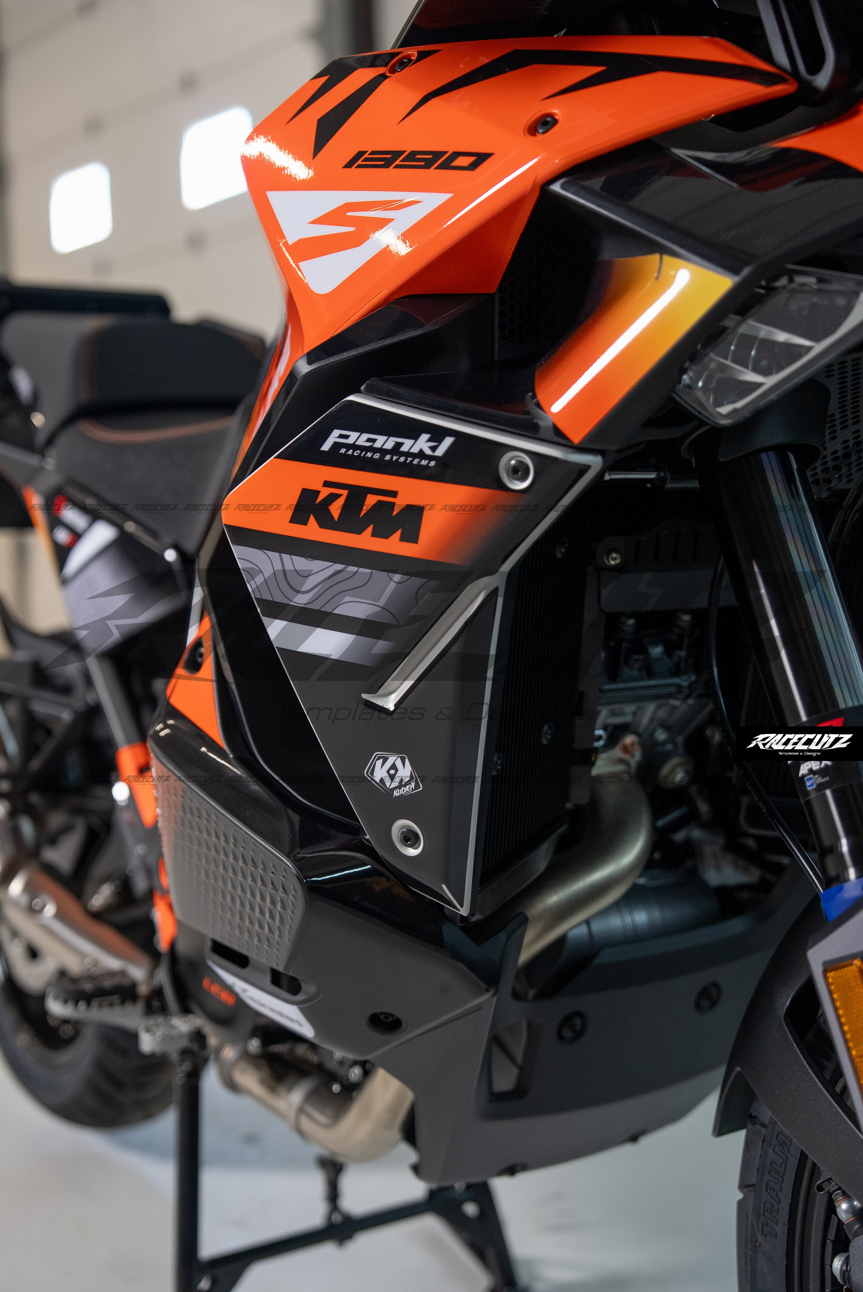 KTM 1390 SUPER ADVENTURE S 2026 TEMPLATE – RaceCutz