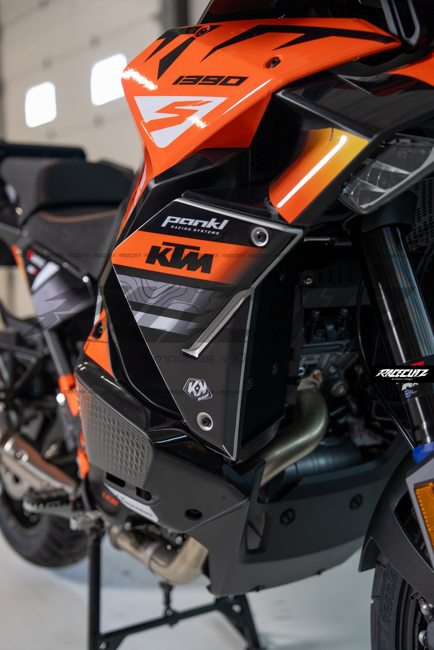 KTM 1390 SUPER ADVENTURE S 2026 TEMPLATE