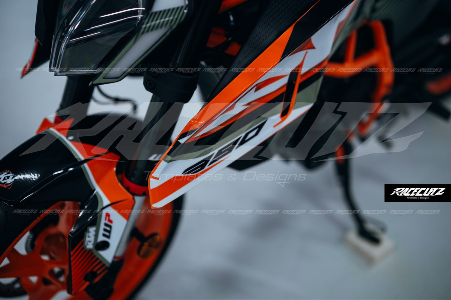 KTM 390 DUKE 2024-2026 TEMPLATE
