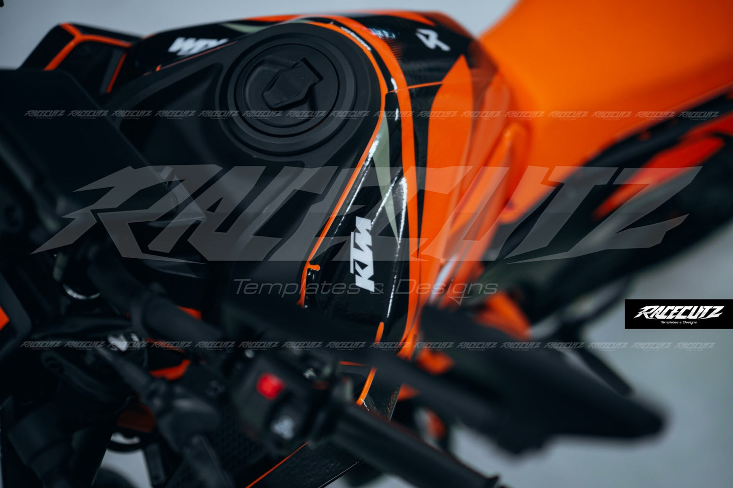 KTM 125 DUKE 2024-2026 TEMPLATE