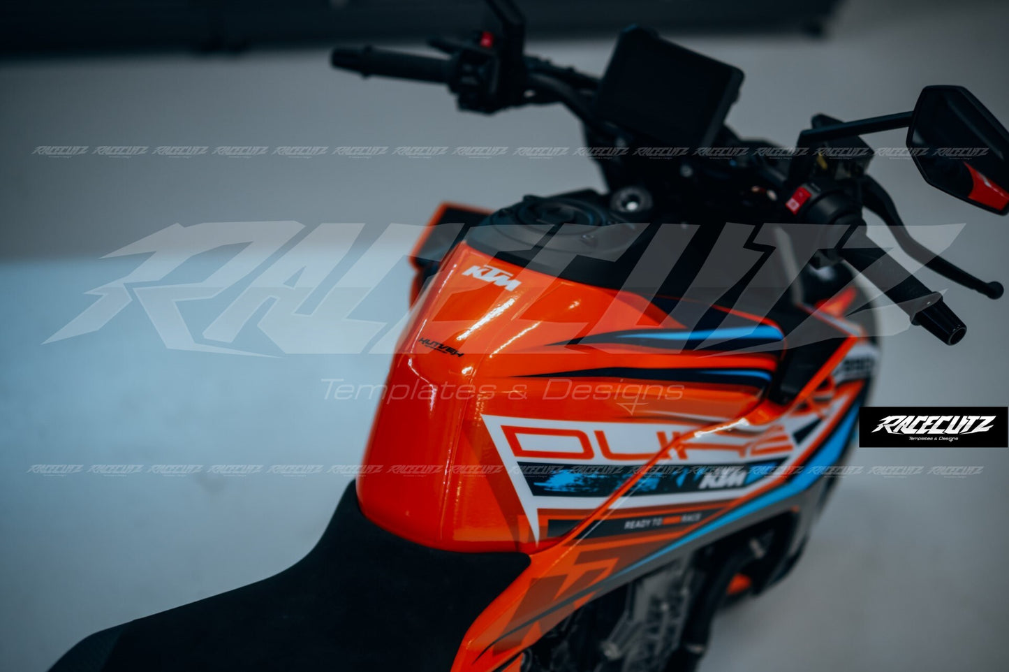 KTM 990 DUKE R 2024-2026 TEMPLATE