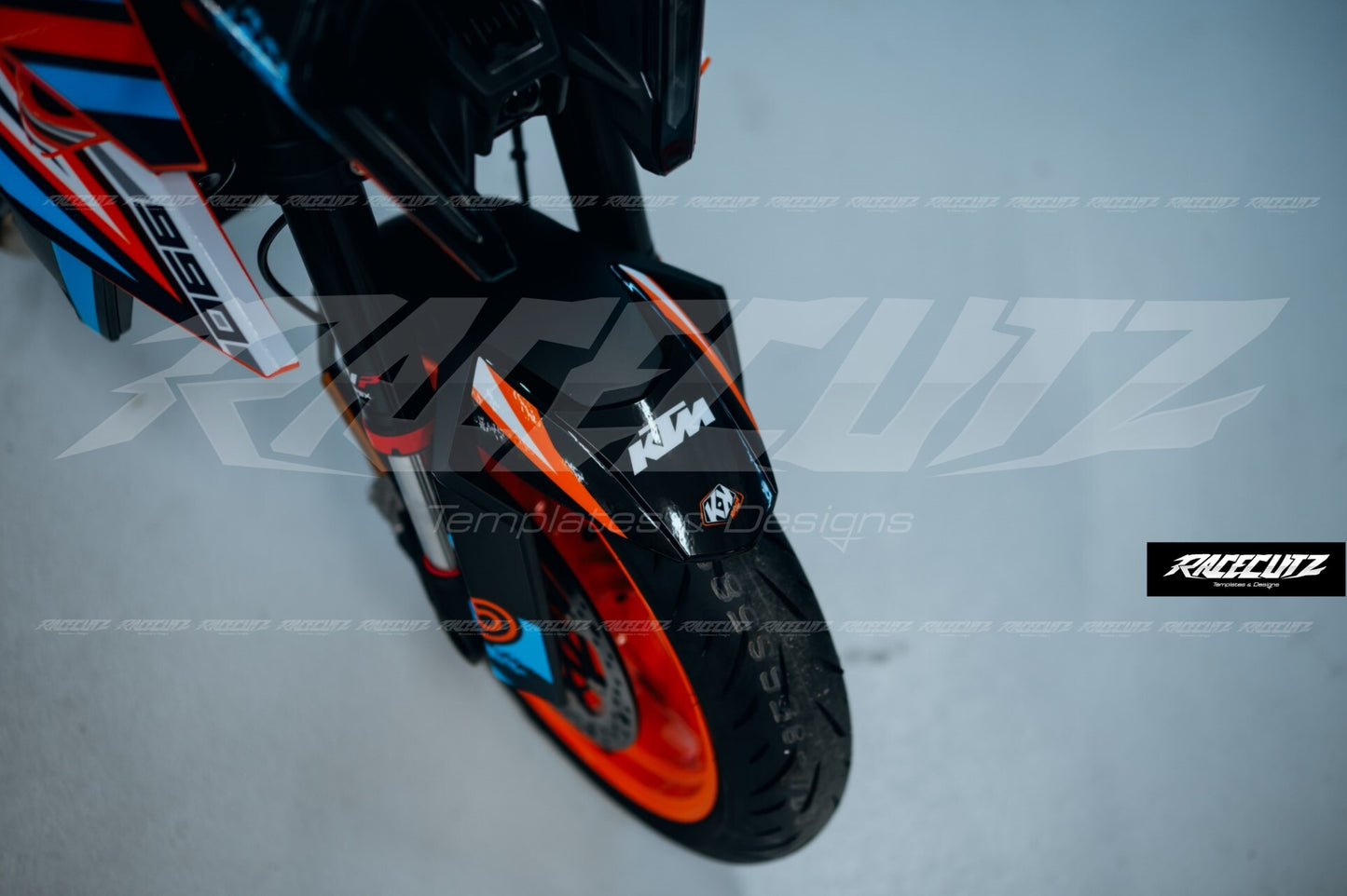 KTM 990 DUKE R 2024-2026 TEMPLATE