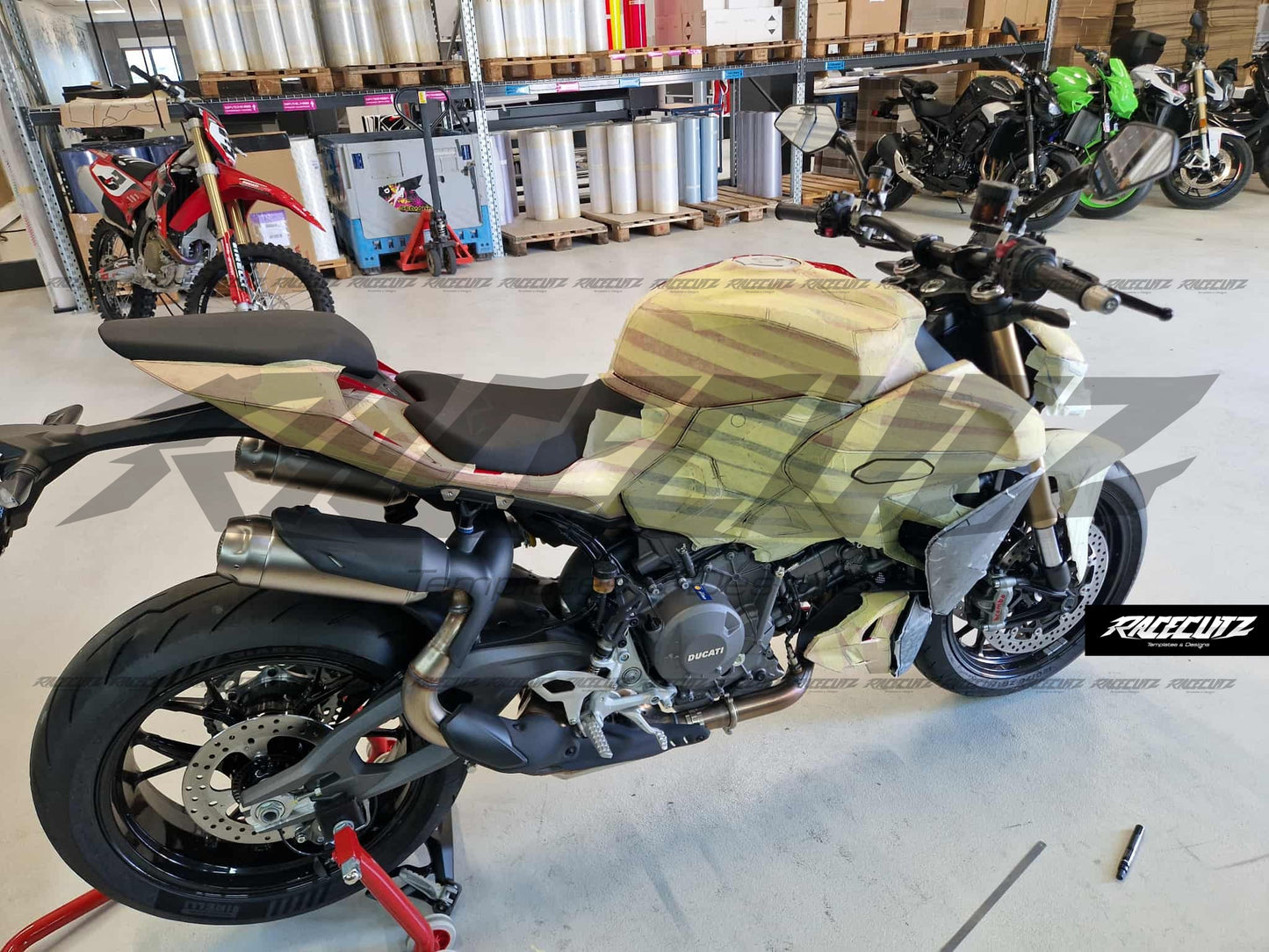 DUCATI STREETFIGHTER 890 V2 & V2S 2025-2026 TEMPLATE