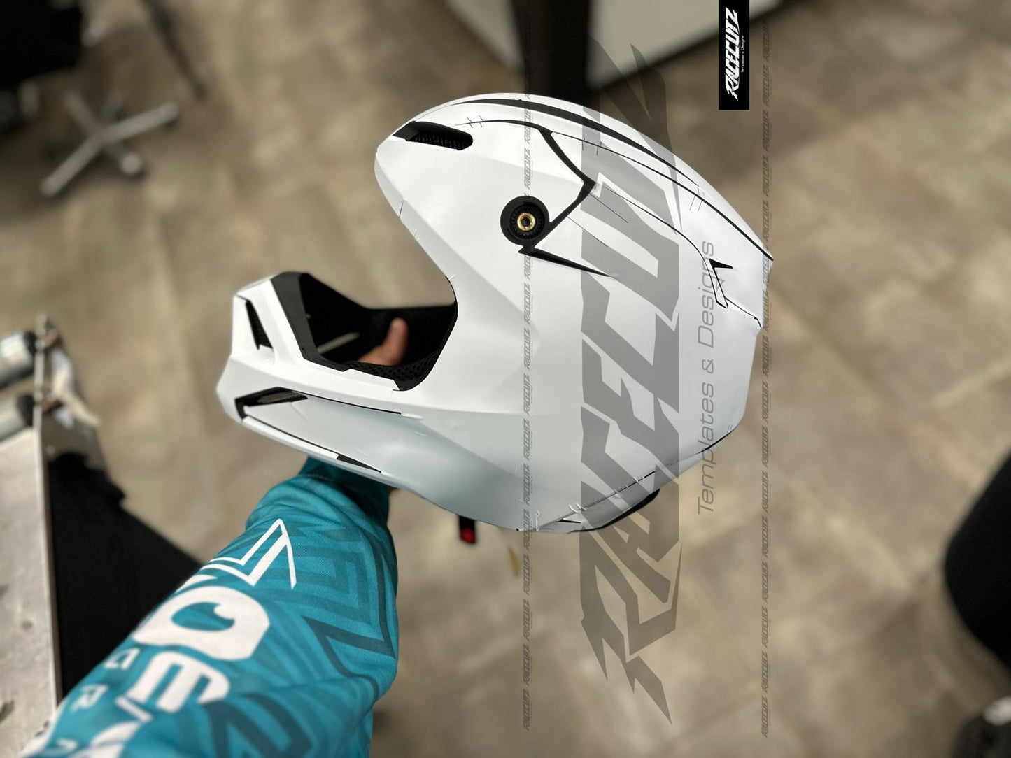 FOX V1 2024+ SIZE XSMALL + ALL YOUTH SIZES TEMPLATE