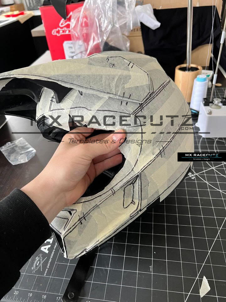 FOX V3 MVRS - SIZE LARGE TEMPLATE