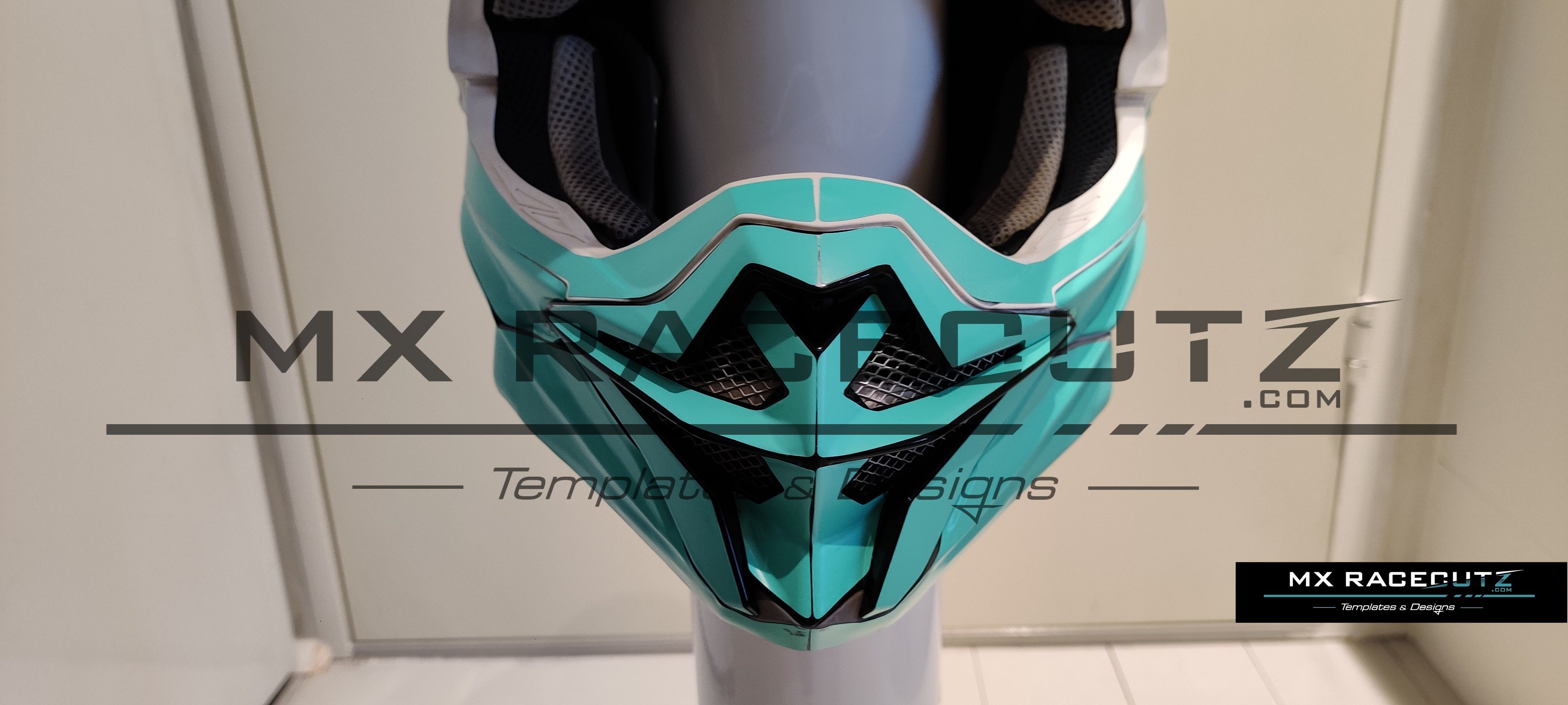 SHOEI VFX-WR - SIZE XSMALL & SMALL TEMPLATE – RaceCutz